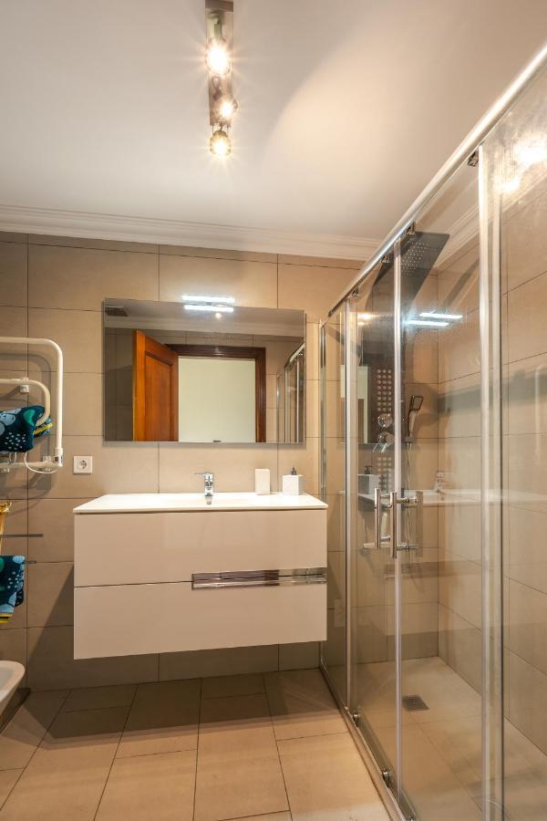 Ocean Breeze Apartment Canico  Exterior photo
