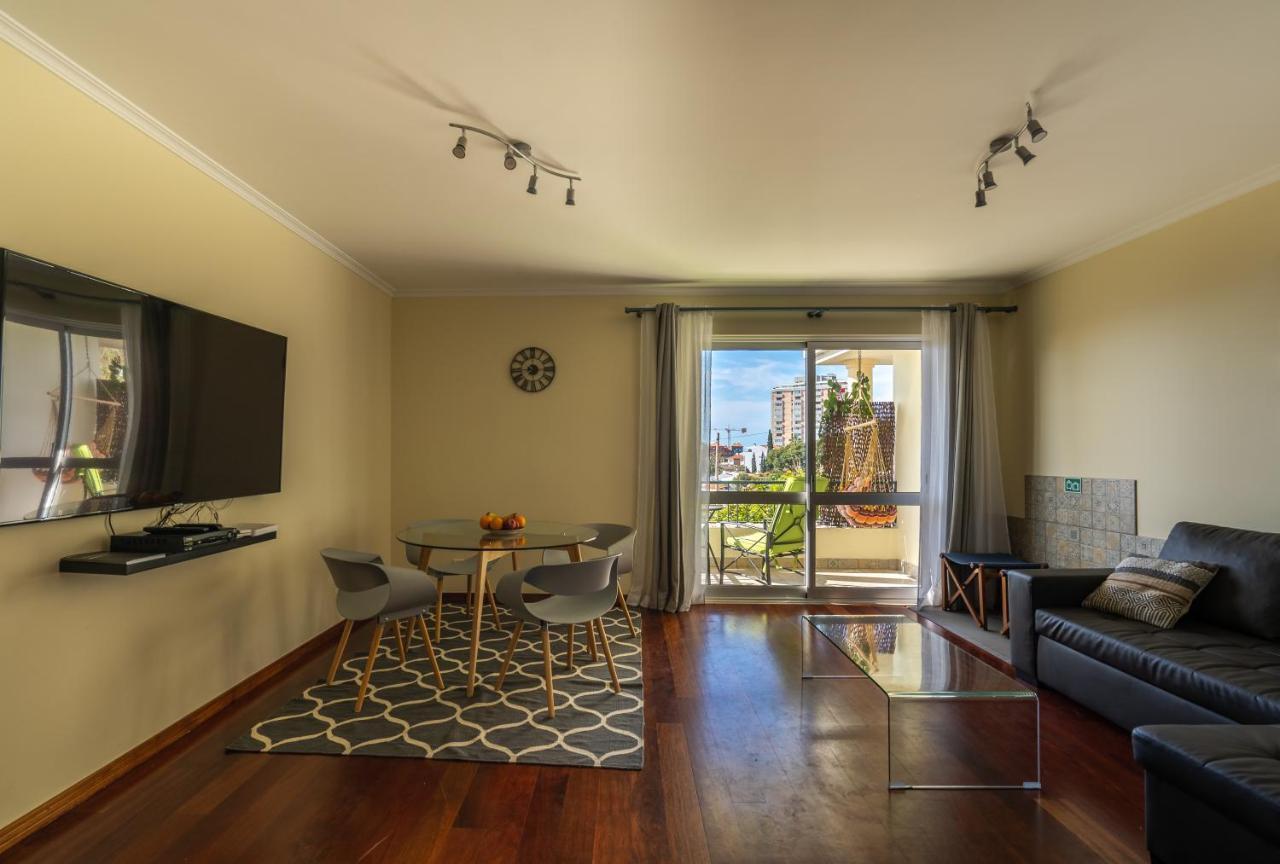 Ocean Breeze Apartment Canico  Exterior photo